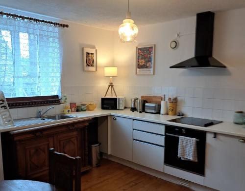 Bel appartement au centre in Huelgoat