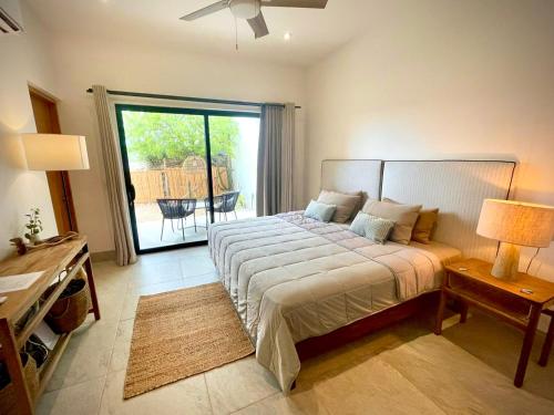 Casa del Mar - Luxury Seaside Villa in La Fortuna