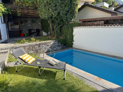 Casa Ramarro by Fewotessin in Gordola