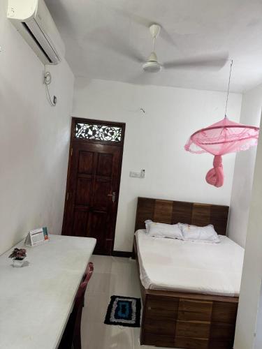 Himeshi Guests in Beruwala