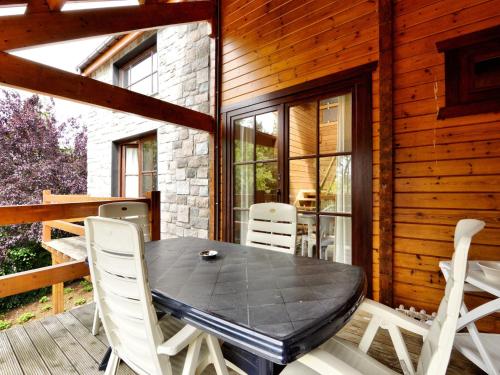 Terraza/balcón, Elegant Villa with Sauna in Durbuy