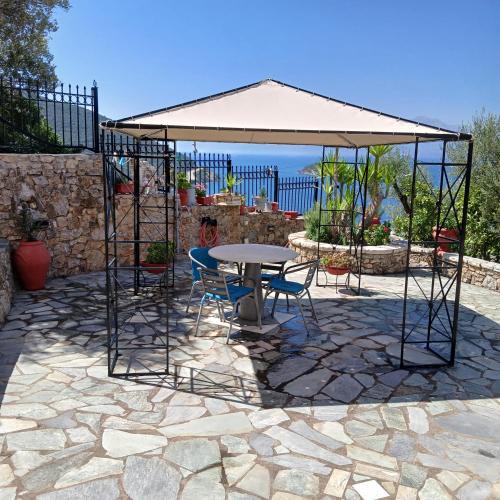 Margherita's holidays home in 스필리아 (톨로폰)