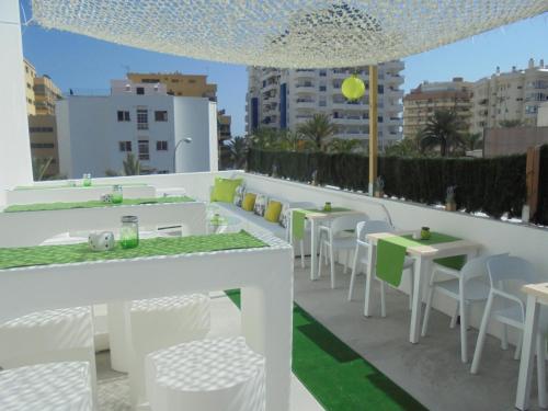 Hostal Tak - image 6