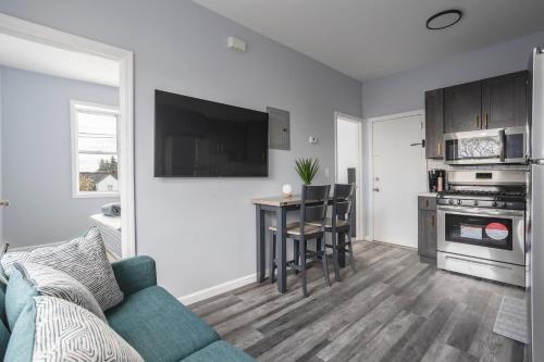 Two BR in Lodi Pet Friendly with Laundry & Parking