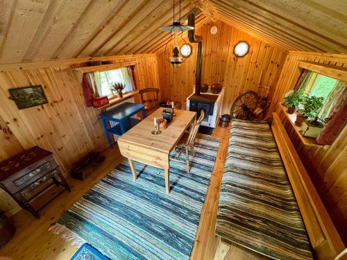 House near forest and water in Laggasen