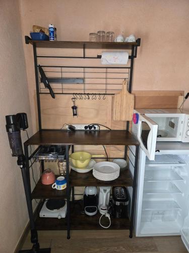 keuken, Appartement Gîte d'Etape Vitrolles en Luberon (Appartement Gite d'Etape Vitrolles en Luberon) in Reillanne