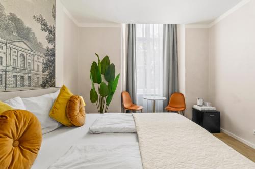 room detail thumbnail 0