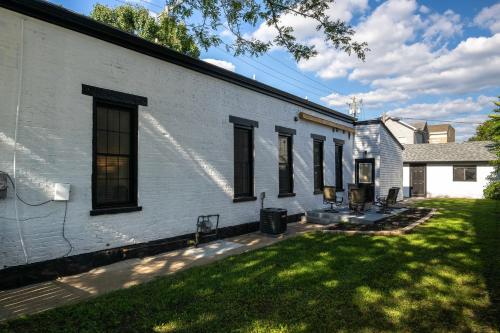 3 Bedroom Condo - Close to Stadiums & Downtown in Covington (KY)