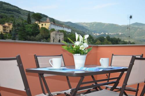 B&B Borgomaro - Il Cuore del Borgo - Holiday Home - Bed and Breakfast Borgomaro