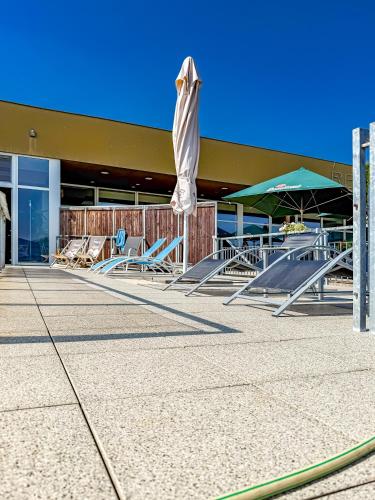 Apartmán s krásným výhledem na jezera a Pálavu (Apartman s krasnym vyhledem na jezera a Palavu) in Pasohlavki