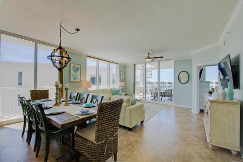Destin West Osprey PH-06 - End Unit 3BR Penthouse - Private Rooftop Hot Tub & BBQ