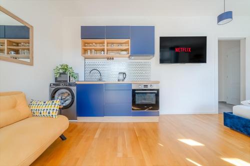Stylish Studio with Balcony at the National Museum, Prague (photo 6)