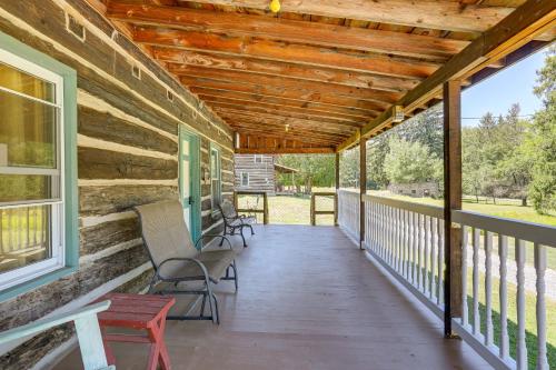 5 Mi to State Parks: Penfield Cabin w/ Fire Pit! in Penfield (PA)