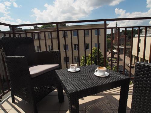 Grand-Tourist Center Point Apartments - image 4