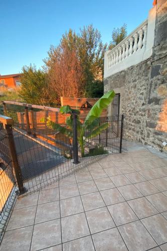Maison montagne posez vous sur les Volcans d'Auvergne à 7 minutes de A75 gîte à louer Lets