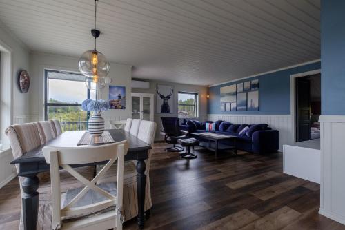 편의 시설/서비스, Exclusive fjordside villa with swimming pool, sauna, jacuzzi and boat hire in 하우게순 시티 센터