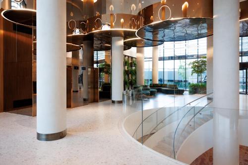 Skyline Suite - Danube-View Balcony & Pool, Vienna (photo 9)