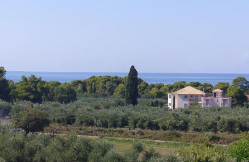  VILLA THOLO Beach in Tholón