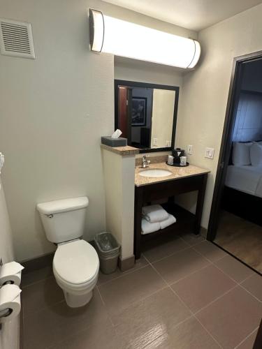 La Quinta by Wyndham Portland Airport - image 2