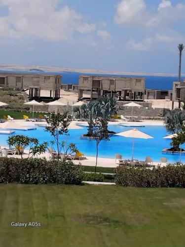 Fouka Bay Stylish 3BR Sea and Pool in Zawiyat Ailat Nuh