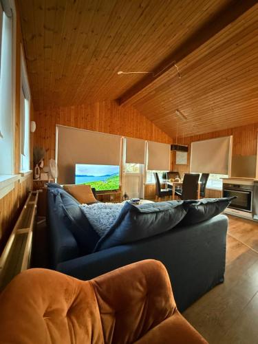 Galdur Cottage- heart of Golden Circle with hot tub & sauna in Haukadal