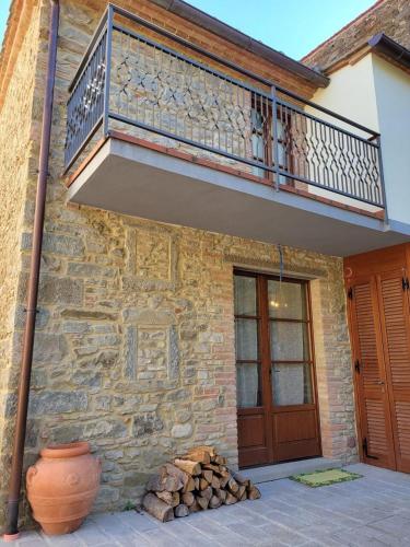 Casa Susina in the Heart of Tuscany in Camucia