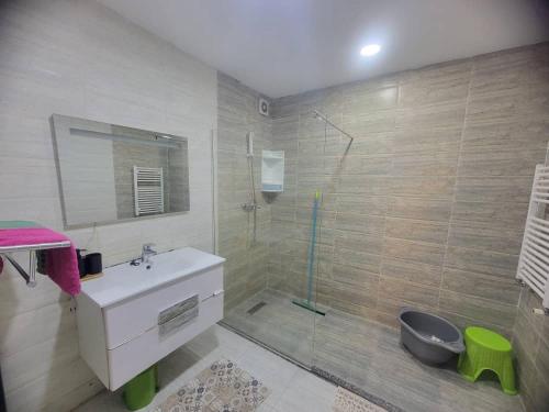 F3 haut standing in Hai Menaouer