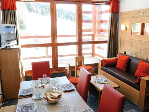Apartment in French Alps near Ski Slopes, Arc 1600 (foto 6)