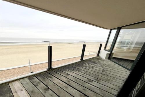 Apartment in Wenduine with Stunning Sea Views, Wenduine (Foto 4)