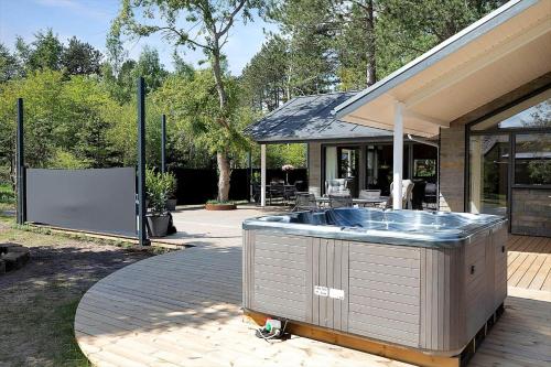 10067-Nykobing-Sj-Niels-Jensens-Vaenge-2 in Nykobing Sjaelland