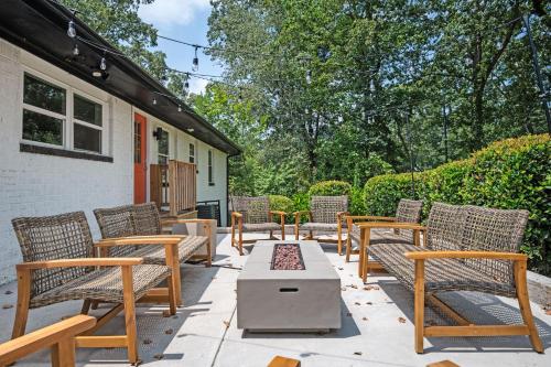 Facilities, Atlanta Gresham Hills Haven, 4bd, 4ba, 2 Kings, Firepit in Gresham Park