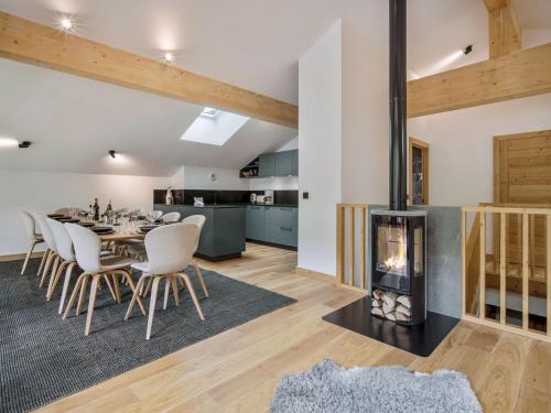 Appartement neuf au pied des pistes, sauna, 5 chambres pour 12 personnes - FR-1-570-71 in Le Bettaix