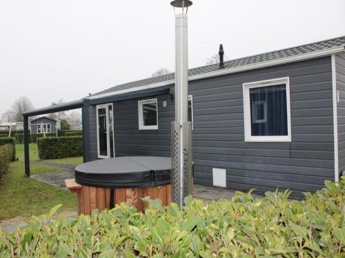 Chalet in Gelderland with Hot Tub, Lathum (zdjęcie 5)