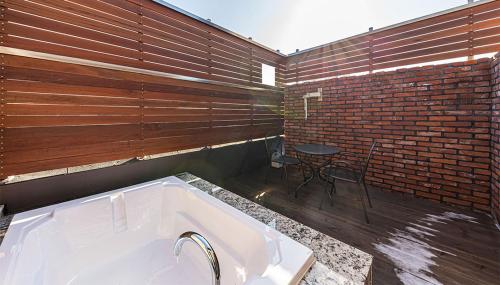 알마비즈니스호텔 (알마비즈니스호텔) in Daeso-myeon