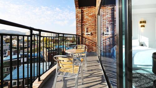 알마비즈니스호텔 (알마비즈니스호텔) in Daeso-myeon