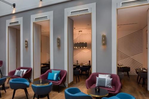 73832859 art'otel berlin mitte, Powered by Radisson Hotels