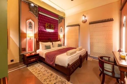 room detail thumbnail 1
