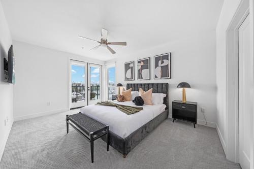 Sea Breeze Escape 3BR Coastal Gem with 2 Balconies, Los Angeles (fotografie 3)