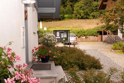 Ferienwohnungen Moosbach
