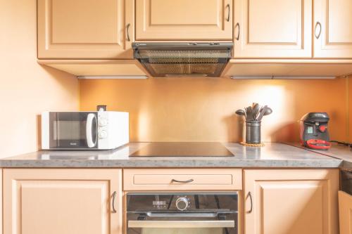Grand appartement de charme proche Paris in Ати-Мон