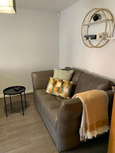 Modern Room Stay, Birmingham (photo 9)