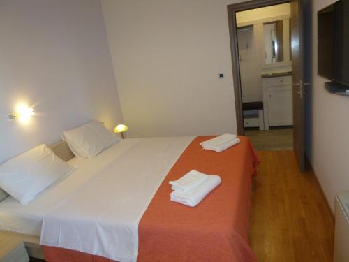  Apartments Jukic in Klis
