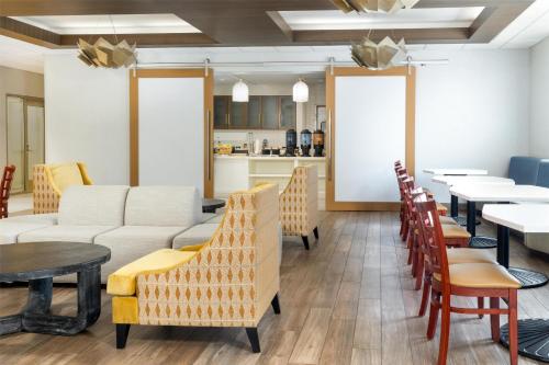 HOMEWOOD BALTIMORE ARUNDEL MILLS - 식음료(F&B)