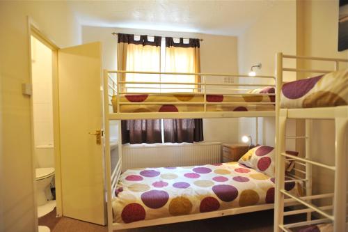 The Bunkroom - image 3
