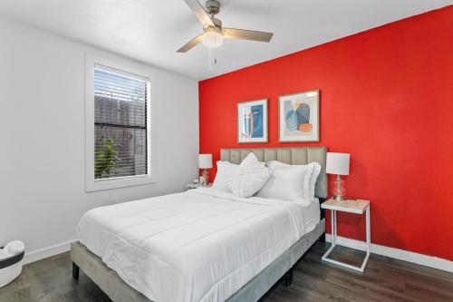 Bright & Cozy 2BR Near Downtown NRG & Fast Wi-Fi, Houston (Foto 8)