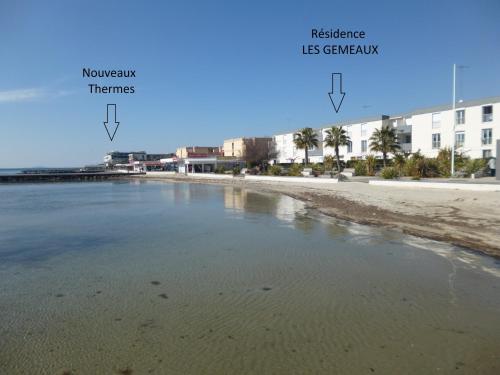 附近景點, Les Gemeaux in 巴拉呂克萊班