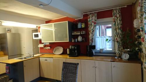 A szálláshely kívülről, Ferienhaus vom Bahratal in Hausen