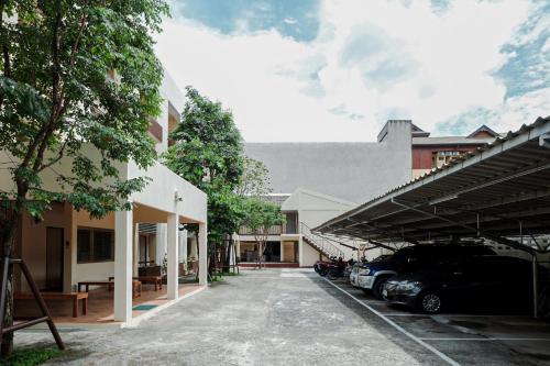 Thongpoon Apartment - 숙소 외관