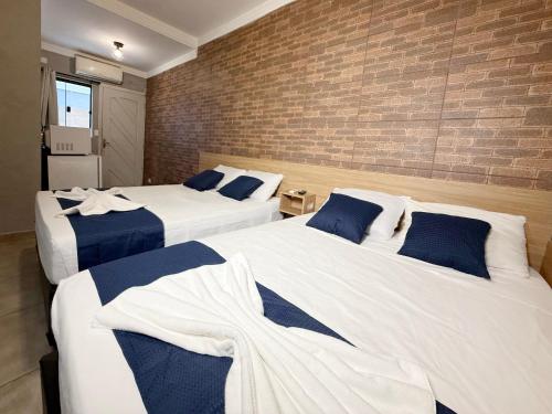 Marmeu Tombo com Hidro Aquecida Privativa in กวารุจ้า