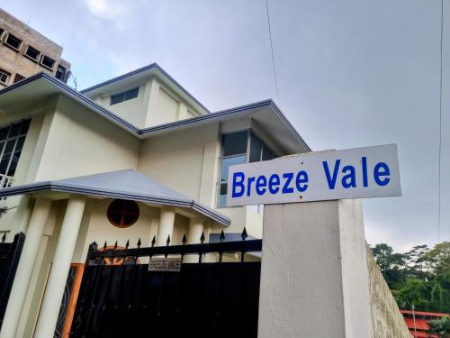 Breeze Vale Homestay in Motinagar